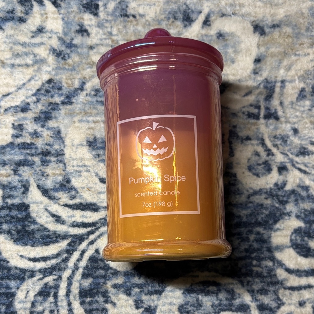 Pumpkin Spice Scented Candle - Orange and Red
